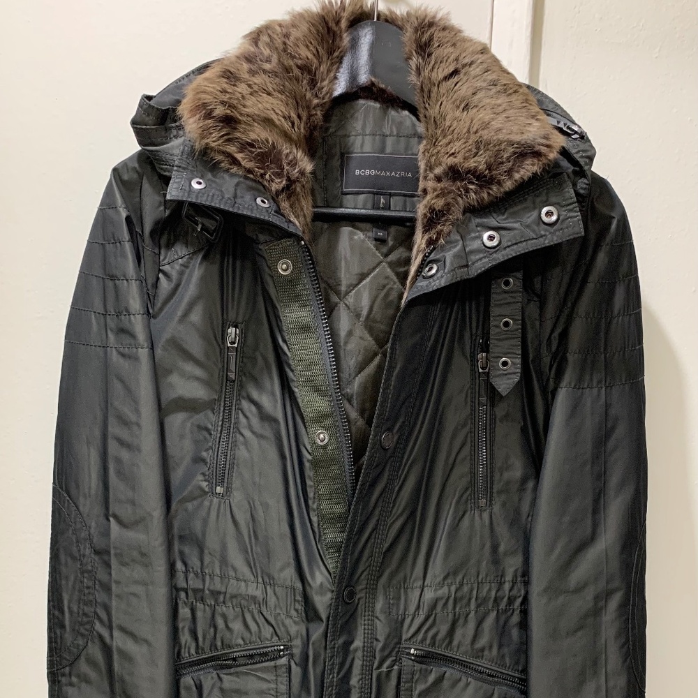 BCBGMAXAZRIA parka jacket with detachable lining, evergreen color, size XS